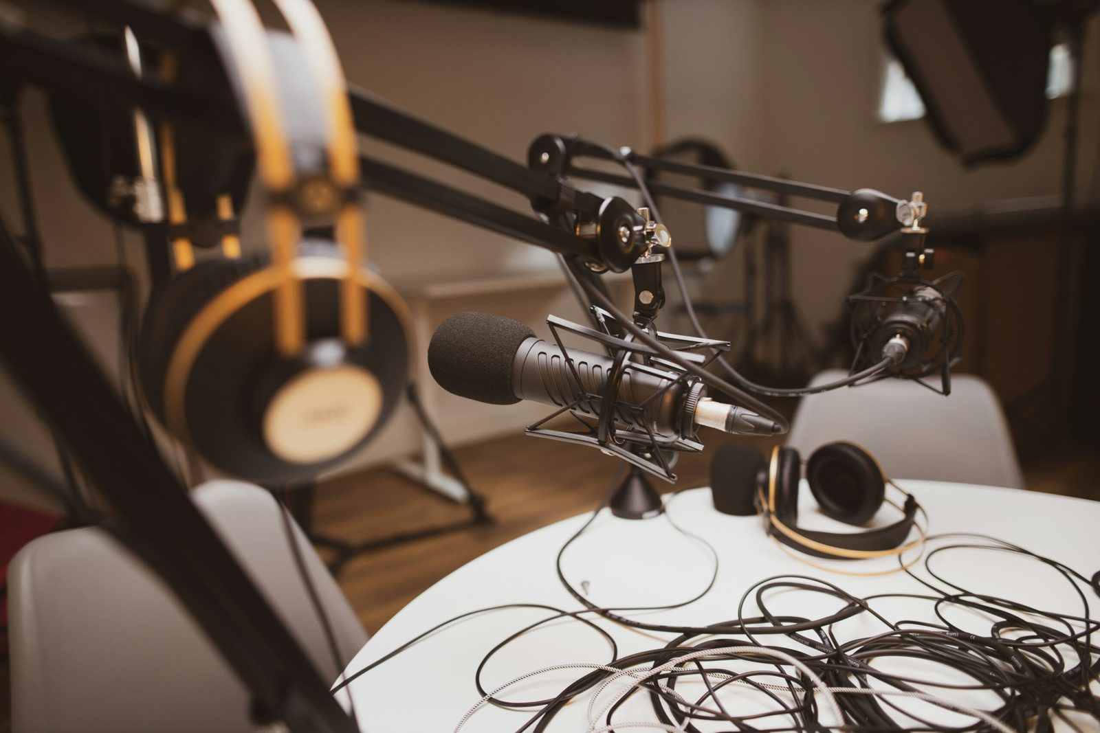 The Future of Public Radio in the Digital Age: Trends Shaping Listener Engagement